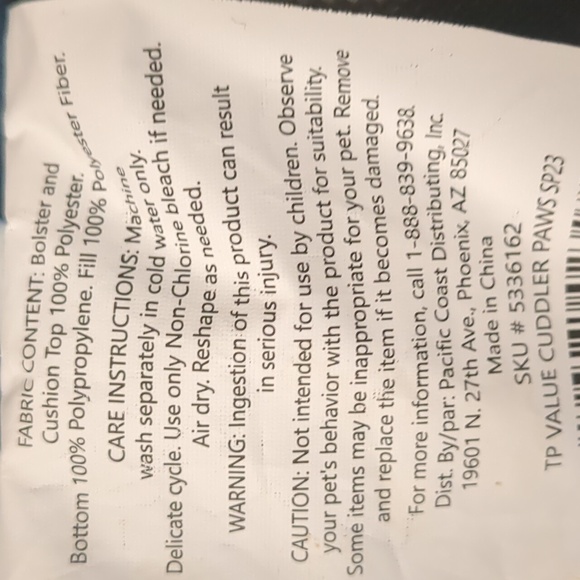 Dog/Cat Bed - Picture 2 of 2